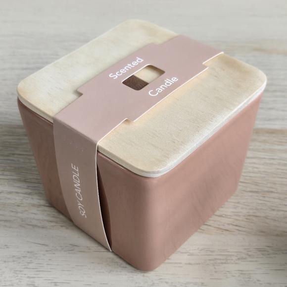 Fall • High Intensity Candle - Picture 3 of 8